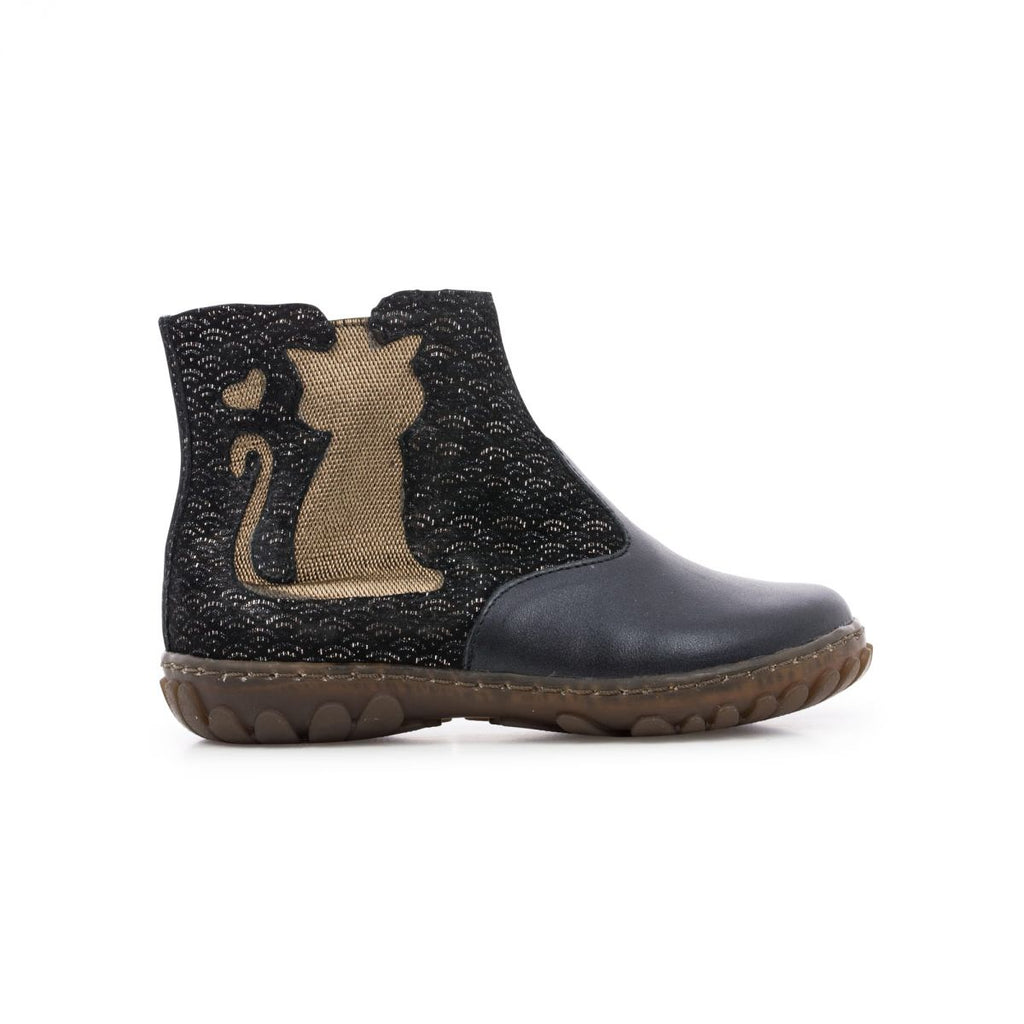 Cute cat boot from Pom d'Api